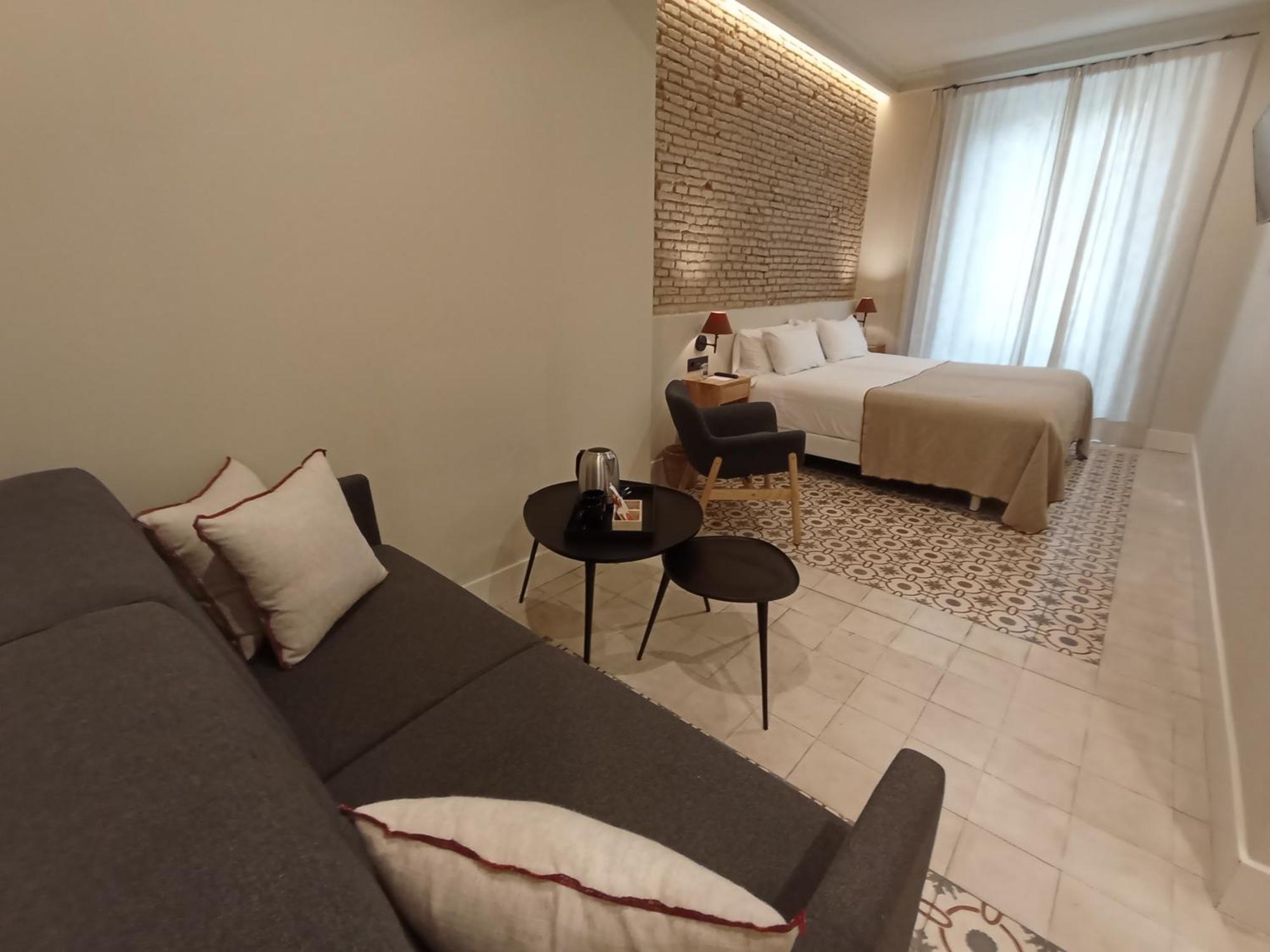 Uma Suites Parada Del Marques Sevilla Dış mekan fotoğraf