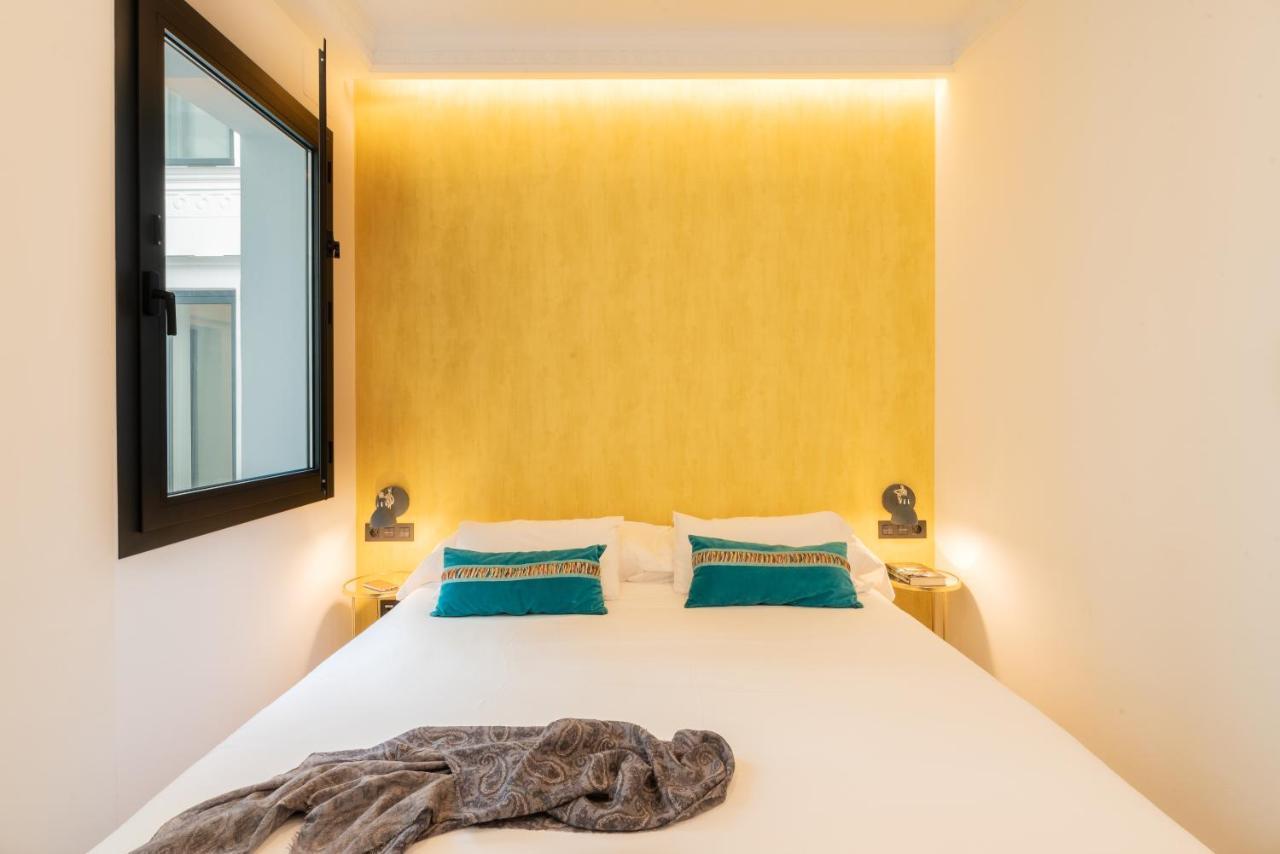Uma Suites Parada Del Marques Sevilla Dış mekan fotoğraf