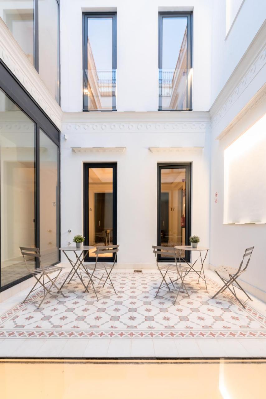 Uma Suites Parada Del Marques Sevilla Dış mekan fotoğraf