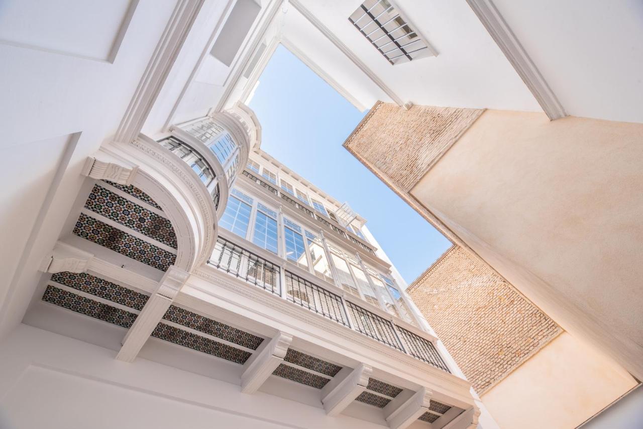 Uma Suites Parada Del Marques Sevilla Dış mekan fotoğraf